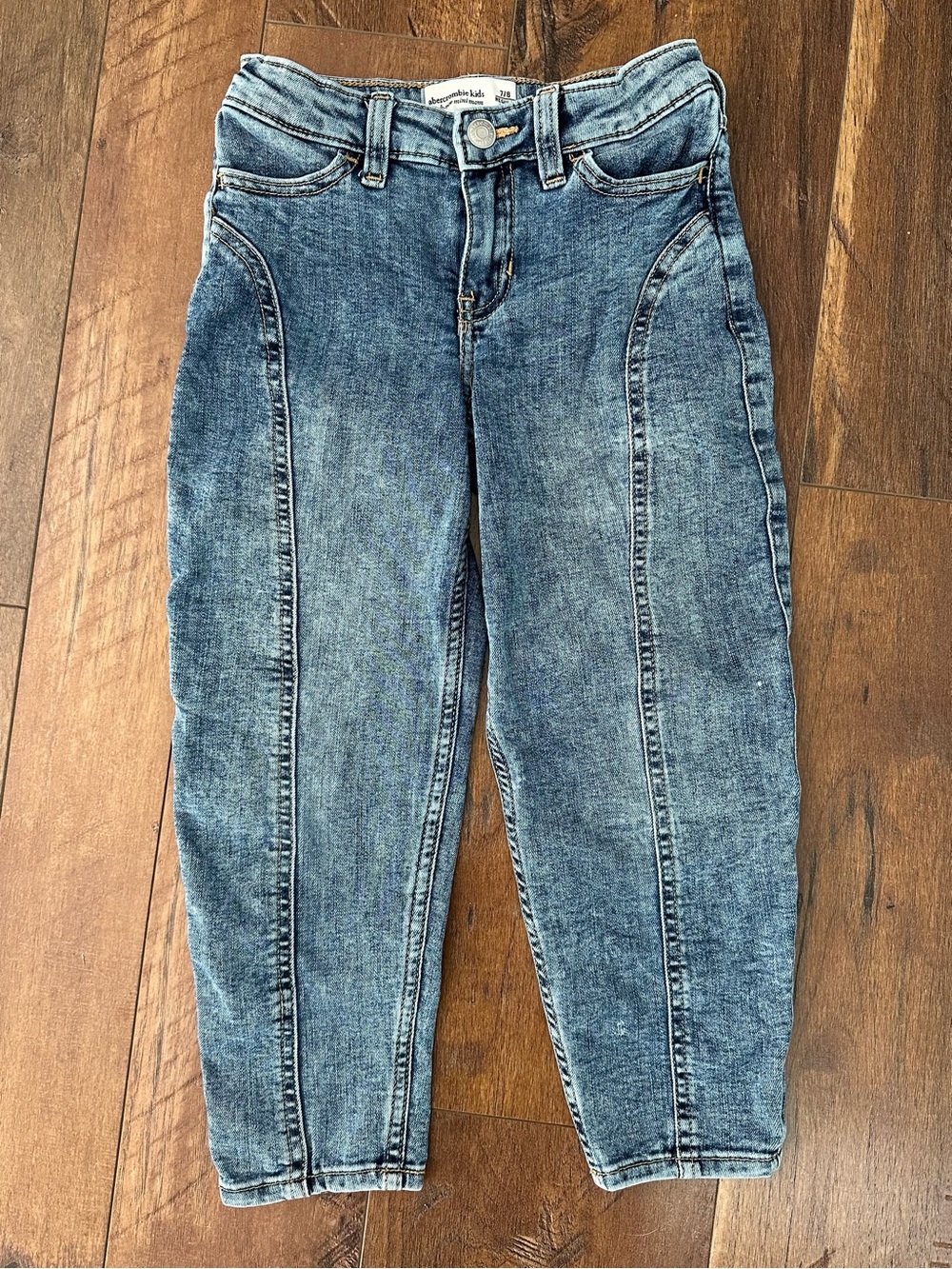 Abercrombie Kids High-Rise Mini Mom Jeans